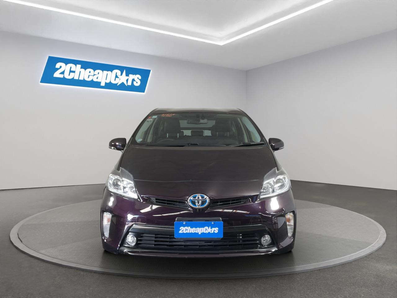 2014 Toyota Prius G Hatchback LOW KMS + REVERSING CAMERA + CRUISE CONTROL