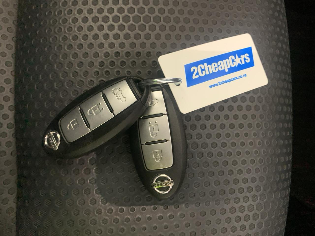 2016 Nissan X-TRAIL 20X Emergency Brake Package RV/SUV CRUISE CONTROL + 360 DEGREE CAMERA + AUTO LIGHTS