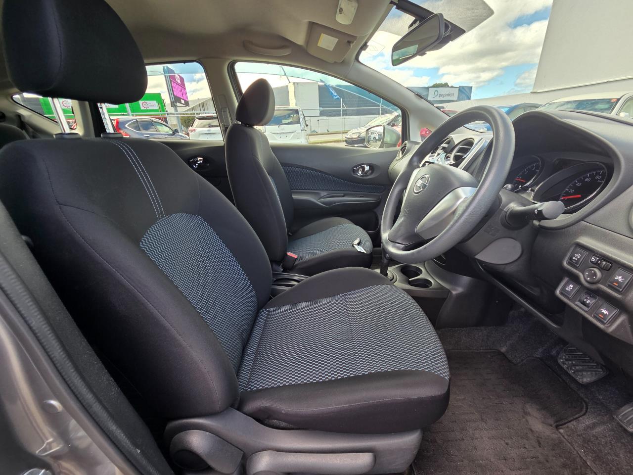 2015 Nissan Note Emergency Brake Package Hatchback SMART KEY + SAFE PACKAGE FEATURE