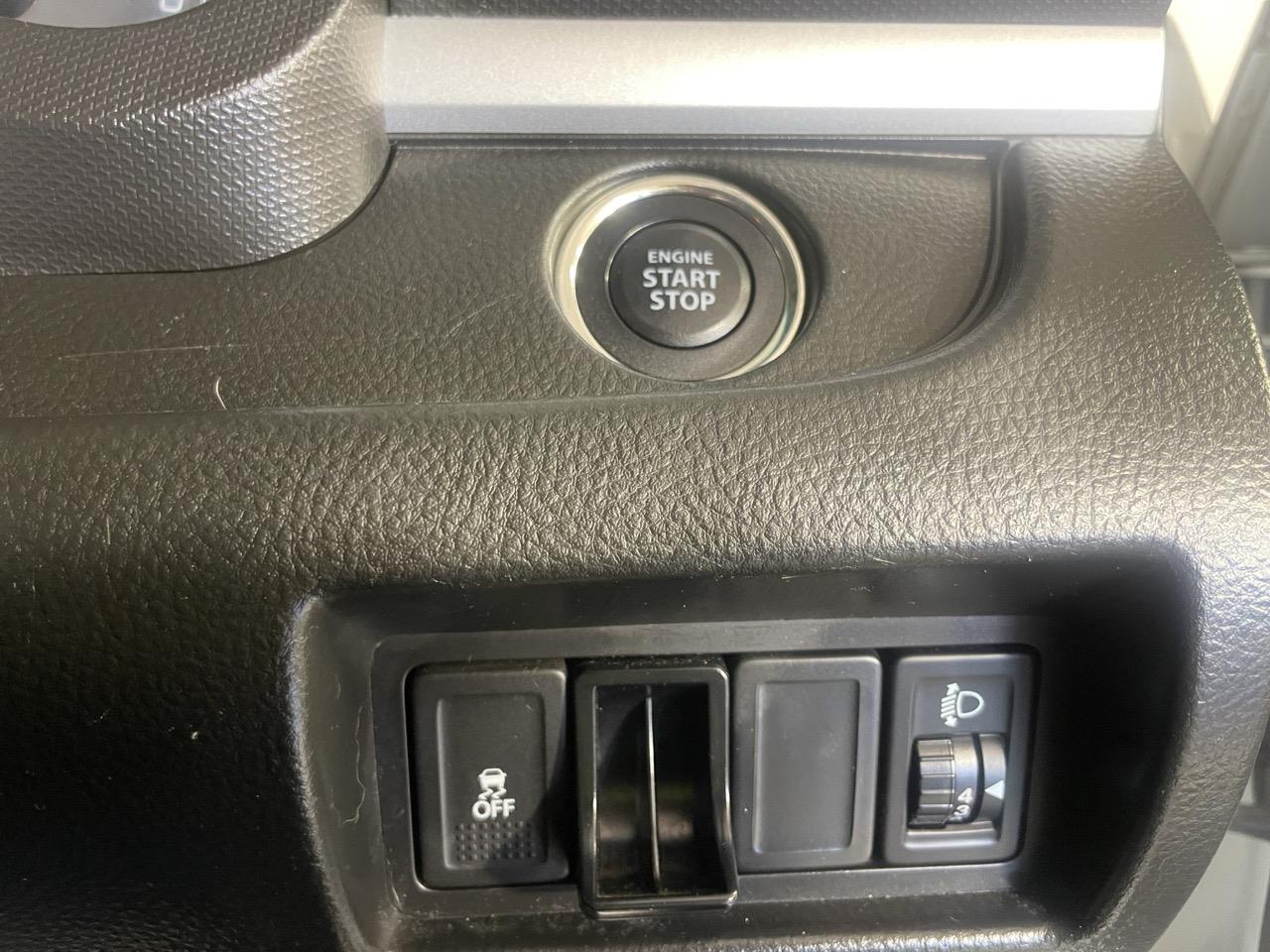 2015 Suzuki Swift 1.2 XG Hatchback LOW KM + PUSH START + GREAT FUEL EFFICIENCY