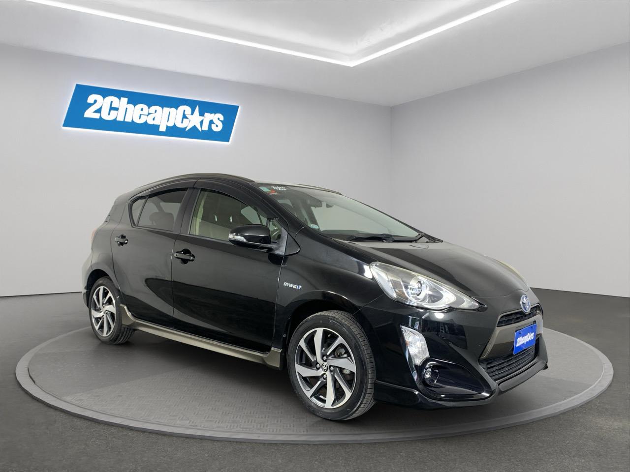 2015 Toyota Aqua X-URBAN Hatchback REVERSING CAMERA + PUSH BUTTON START + AUTO LIGHTS