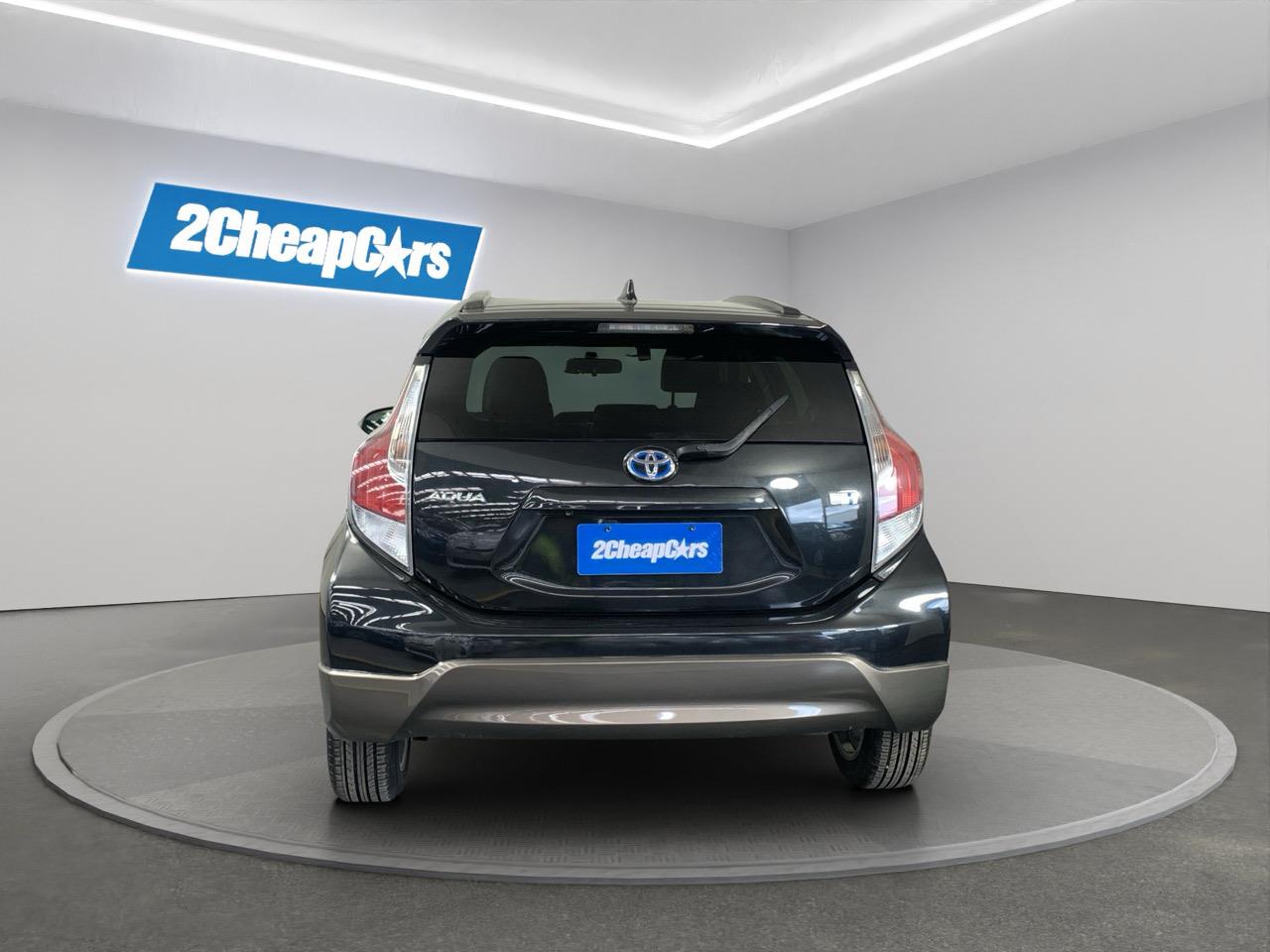 2015 Toyota Aqua X-URBAN Hatchback REVERSING CAMERA + PUSH BUTTON START + AUTO LIGHTS