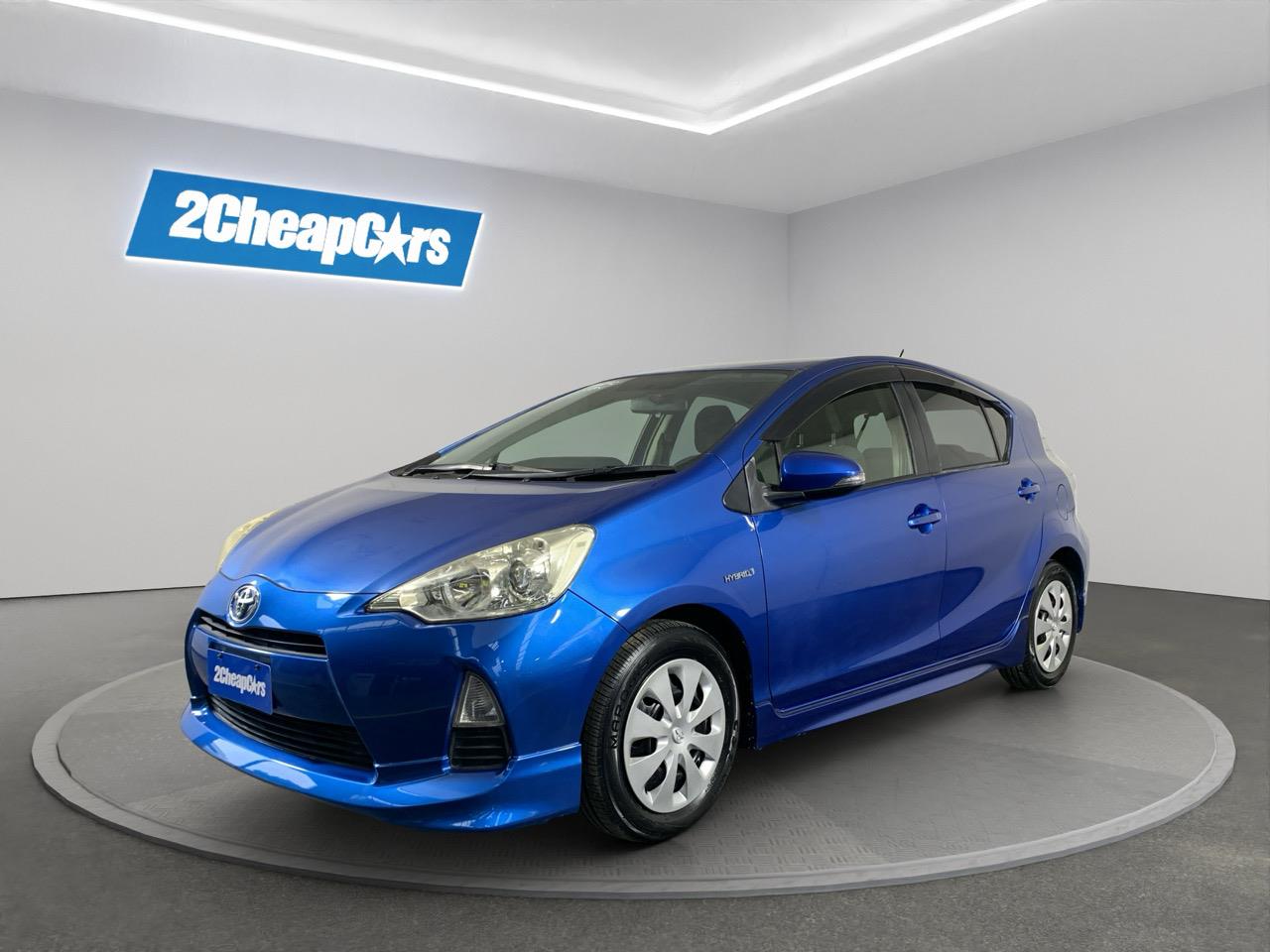 2013 Toyota Aqua S Hatchback