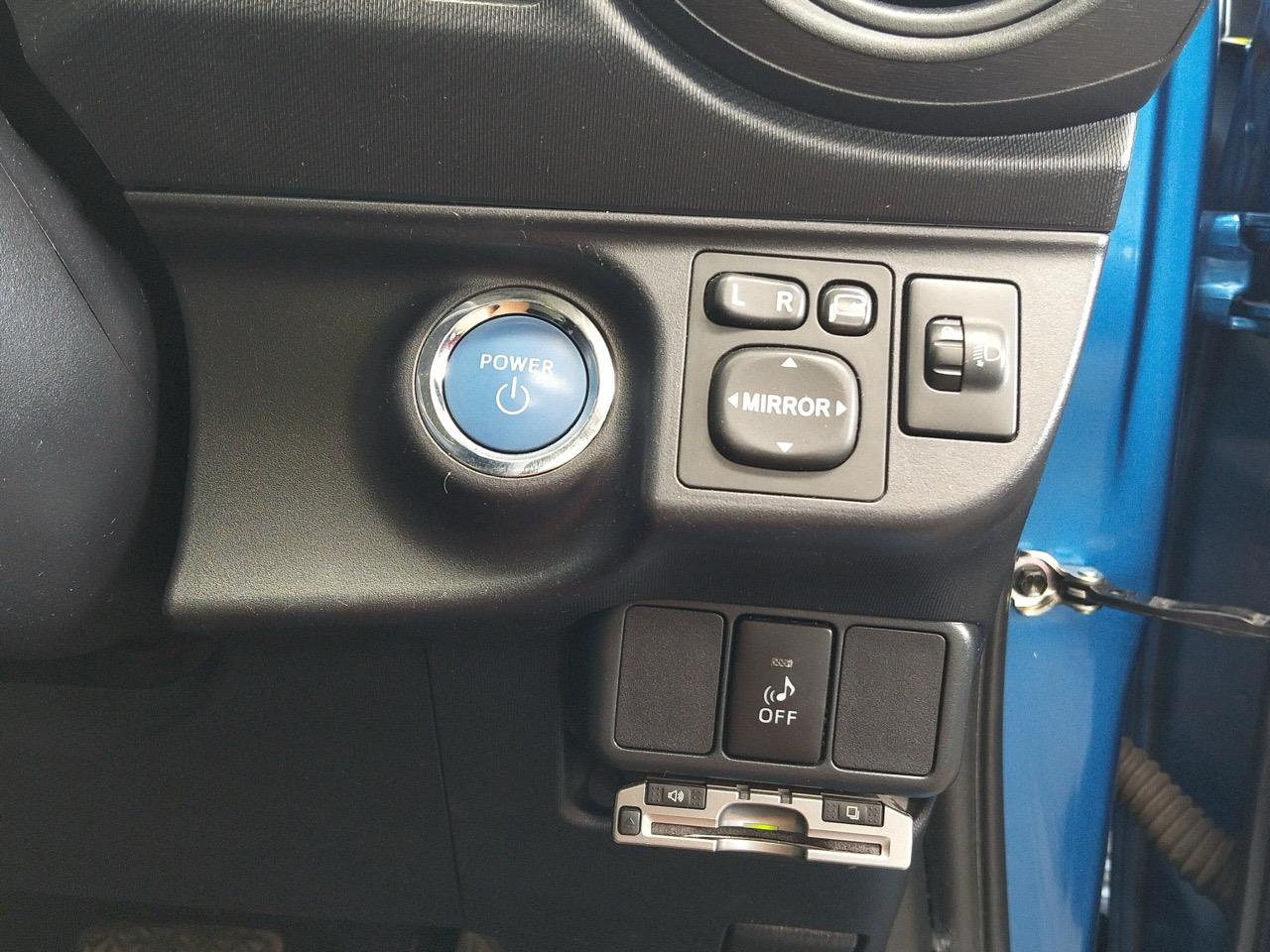 2013 Toyota Aqua S Hatchback PUSH BUTTON START + AUTO LIGHTS
