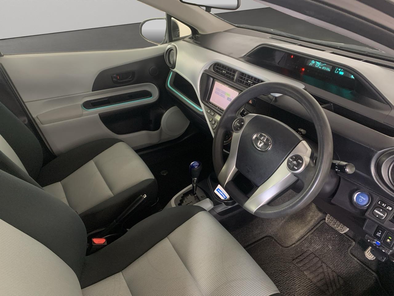 2012 Toyota Aqua 1.5 Hatchback PUSH SRART + AUTO LIGHTS