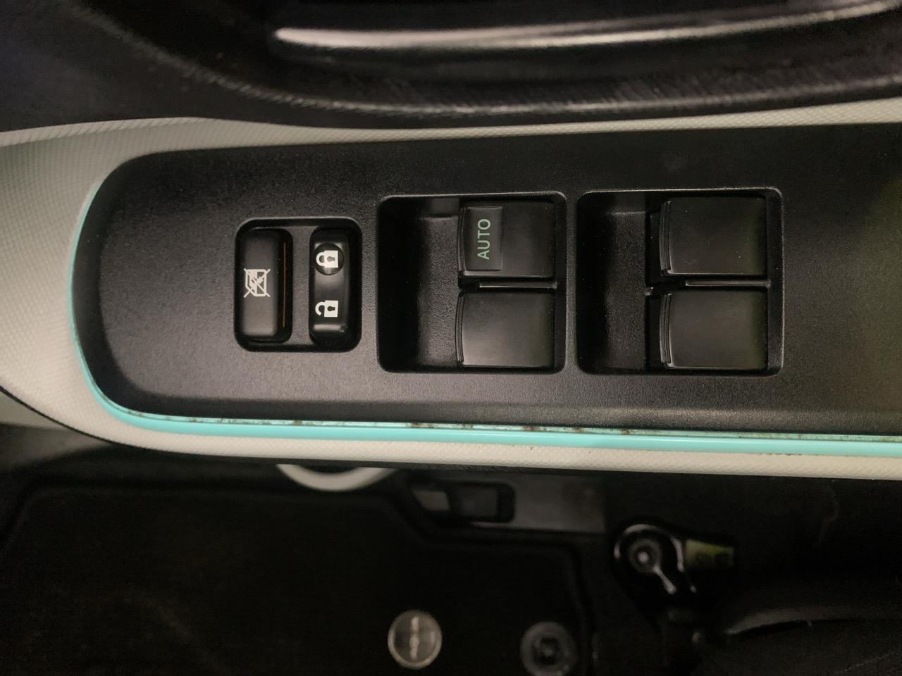 2012 Toyota Aqua 1.5 Hatchback PUSH SRART + AUTO LIGHTS