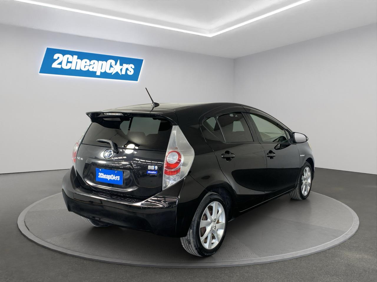 2012 Toyota Aqua 1.5 Hatchback PUSH SRART + AUTO LIGHTS