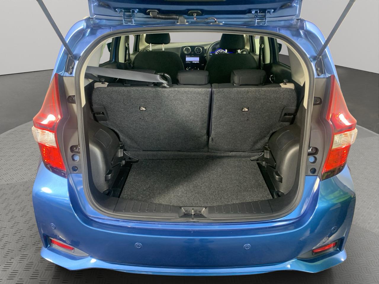 2017 Nissan Note E-POWER X Hatchback PUSH BUTTON START + AUTO LIGHTS + REVERSING CAMERA