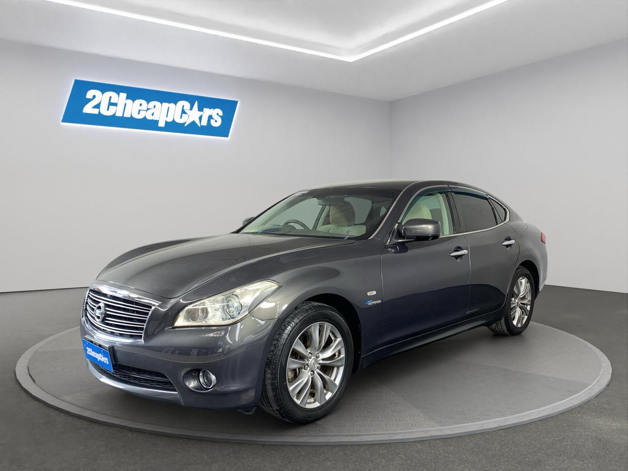 2012 Nissan Fuga 350GT Hybrid Sedan