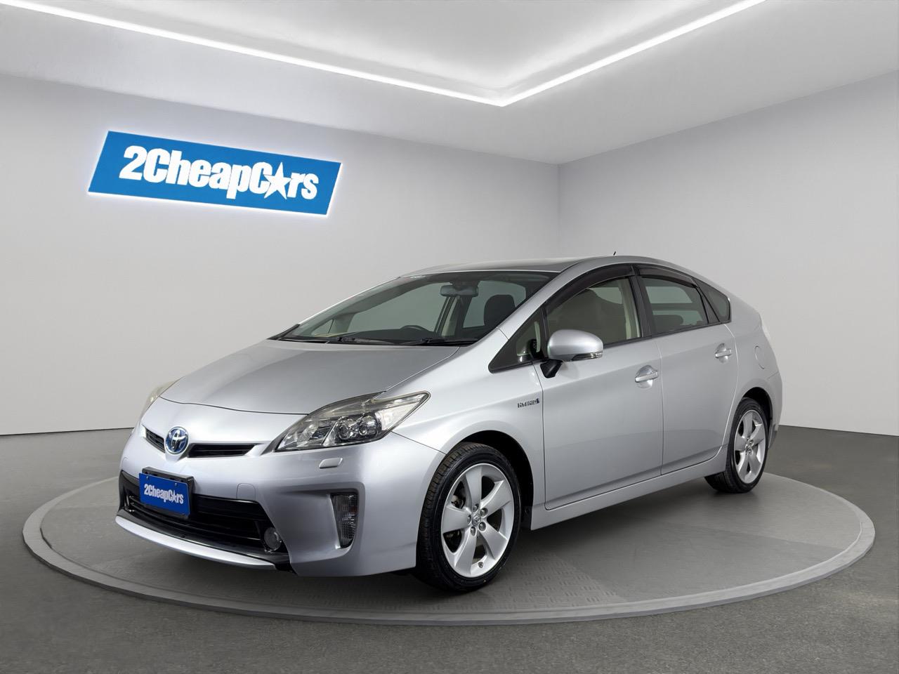 2014 Toyota Prius S touring selection Hatchback