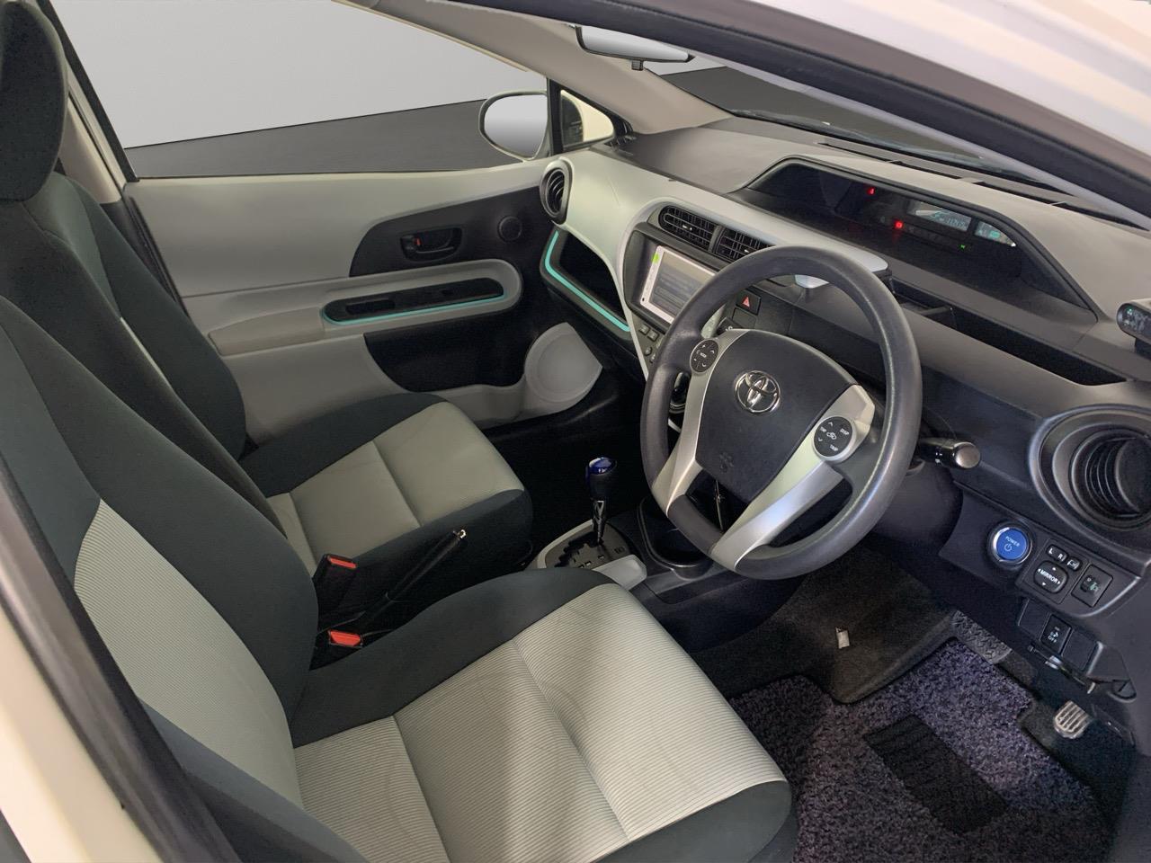 2012 Toyota Aqua S Hatchback REVESING CAMERA + PUSH SRART + AUTO LIGHTS