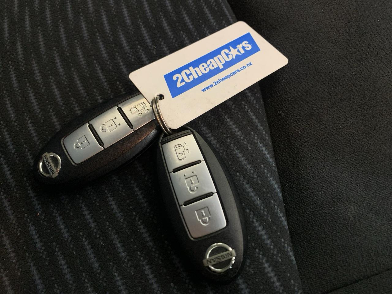 2014 Nissan Serena 20G S-Hybrid Advanced Safty Pk People Mover CRUISE CONTROL + POWER SLIDING DOOR 