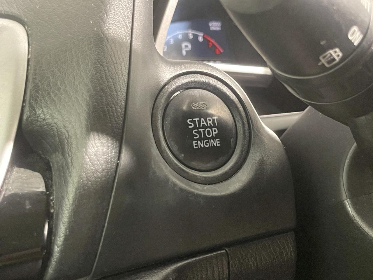 2014 Mazda Axela 3 1.5S New Shape Hatchback REVERSING CAMERA + PUSH BUTTON START + AUTO LIGHTS