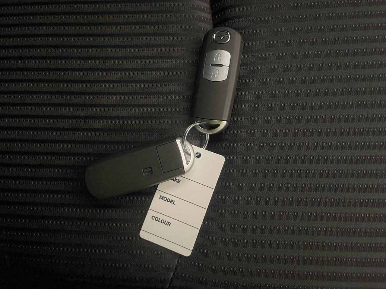 2014 Mazda Axela 3 1.5S New Shape Hatchback REVERSING CAMERA + PUSH BUTTON START + AUTO LIGHTS