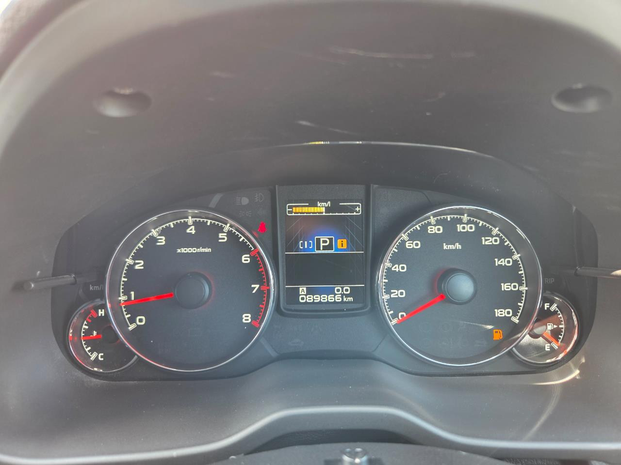 2012 Subaru Legacy AWD Station Wagon AWD + CRUISE CONTROL + PADDLE SHIFT