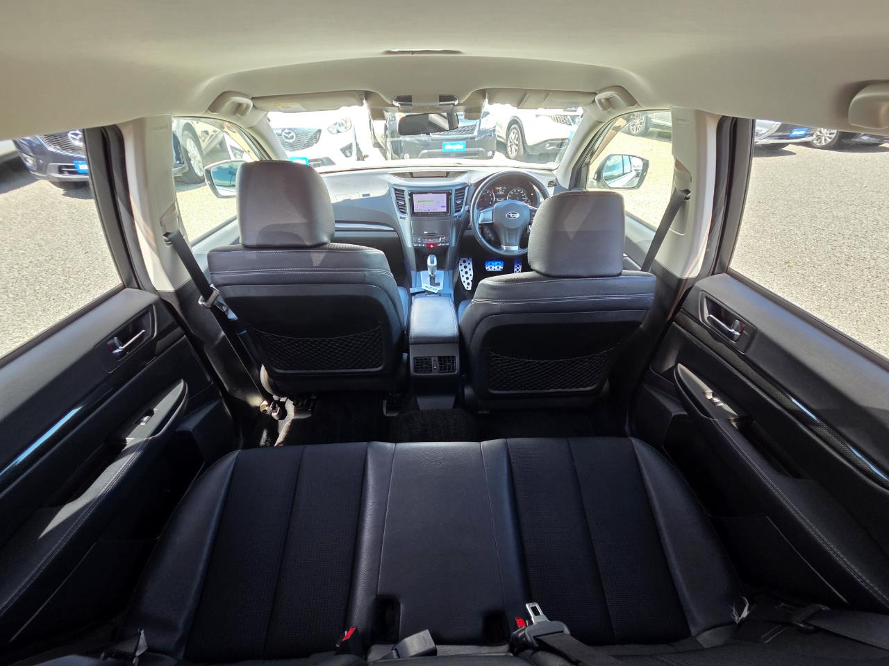 2012 Subaru Legacy AWD Station Wagon AWD + CRUISE CONTROL + PADDLE SHIFT