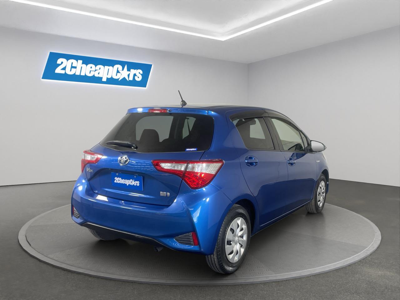 2017 Toyota Vitz YARIS HYBRID Hatchback REVERSING CAMERA + AUTO LIGHTS + PUSH BUTTON START