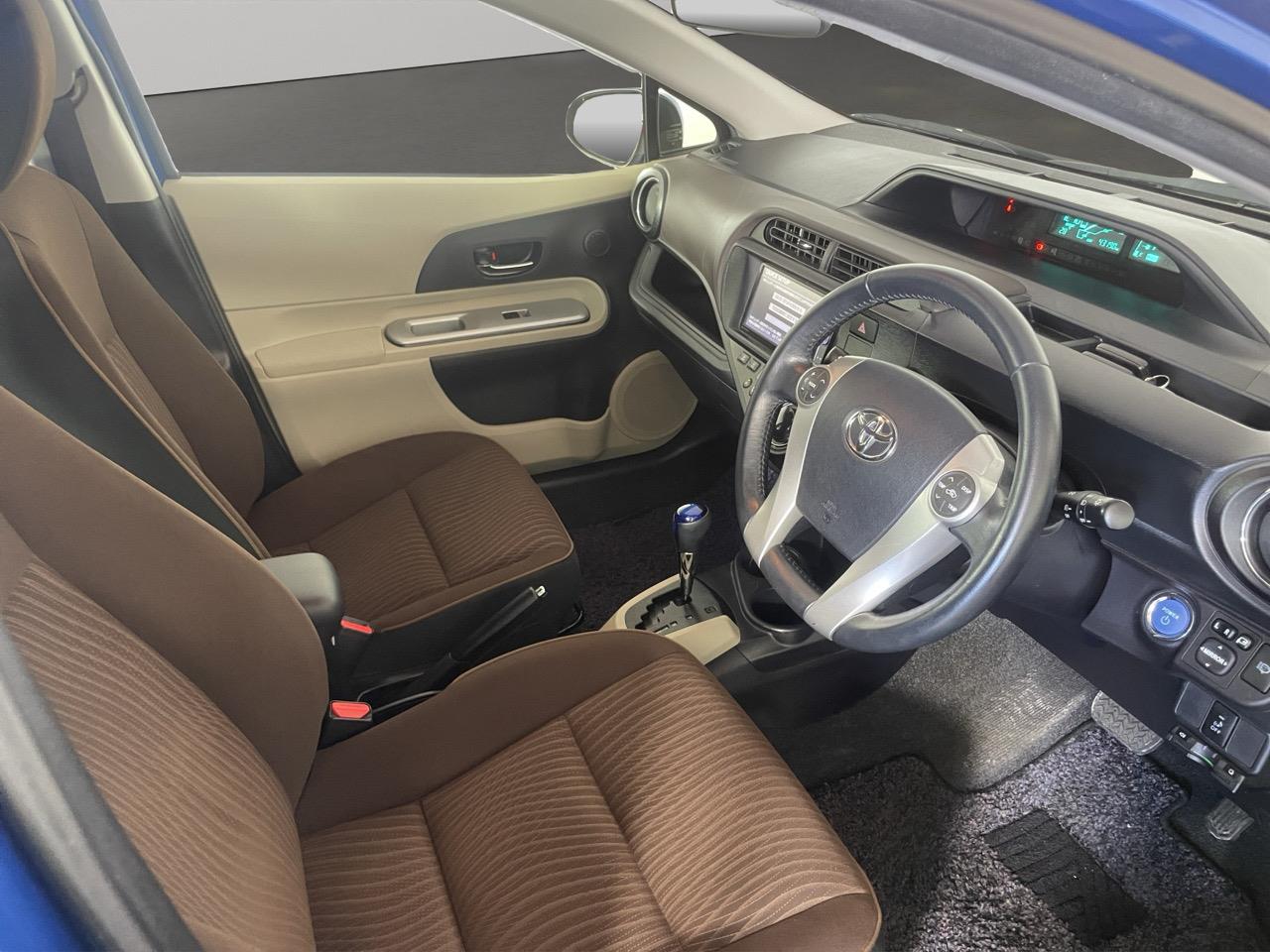 2013 Toyota Aqua G Hatchback LOW KMS + REVERSING CAMERA + PUSH BUTTON START