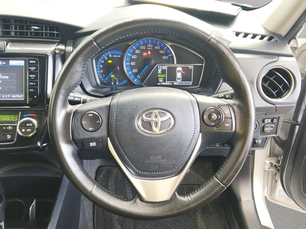 2014 Toyota Corolla Axio Hybrid Sedan REVERSING CAMERA + PUSH BUTTON START