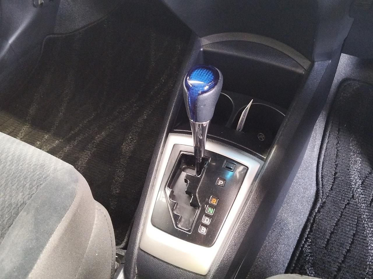 2014 Toyota Corolla Axio Hybrid Sedan REVERSING CAMERA + PUSH BUTTON START