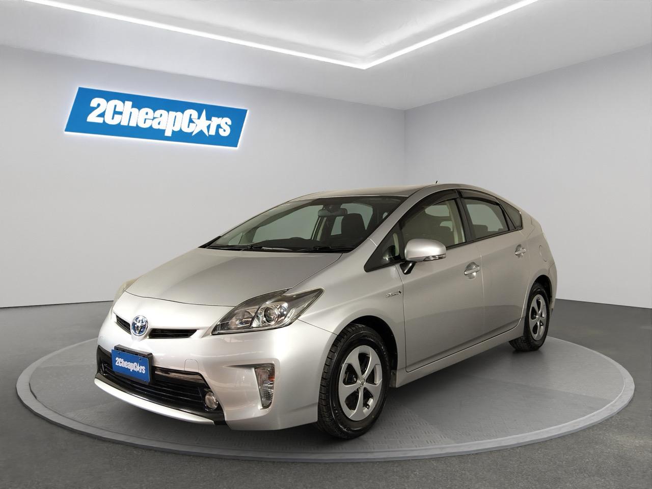 2013 Toyota Prius HYBRID Hatchback