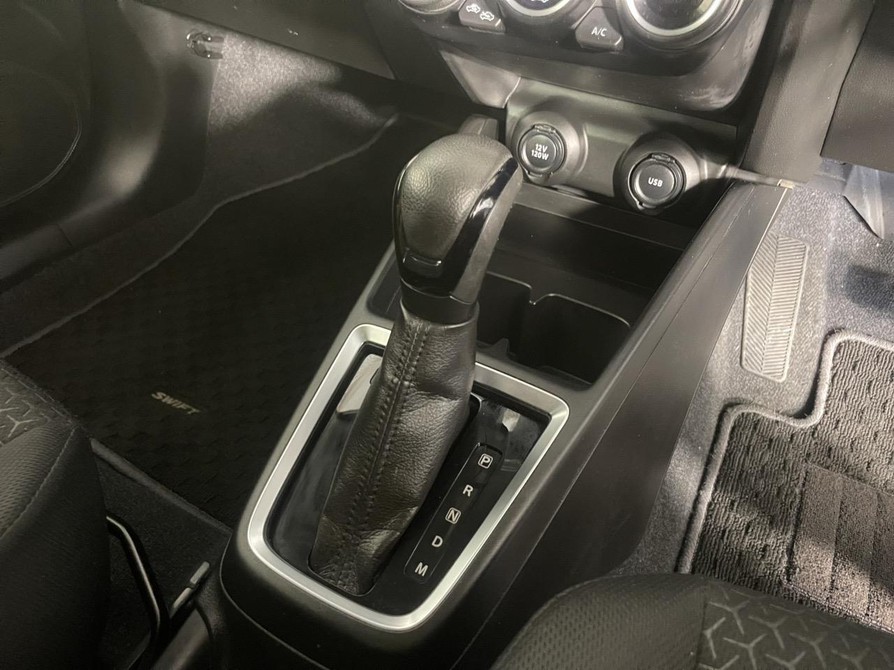 2017 Suzuki Swift NEW SHAPE Hatchback LOW KMS + 360 DEGREE CAMERA + HEATED SEAT