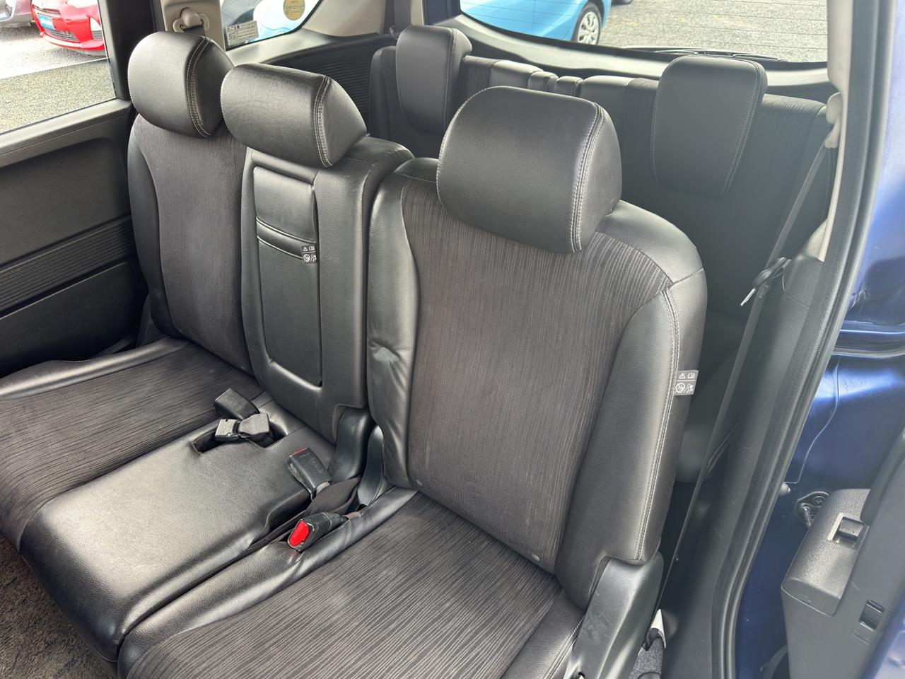 2012 Honda Freed Hybrid People Mover POWER SLIDING DOORS + REVERSING CAMERA