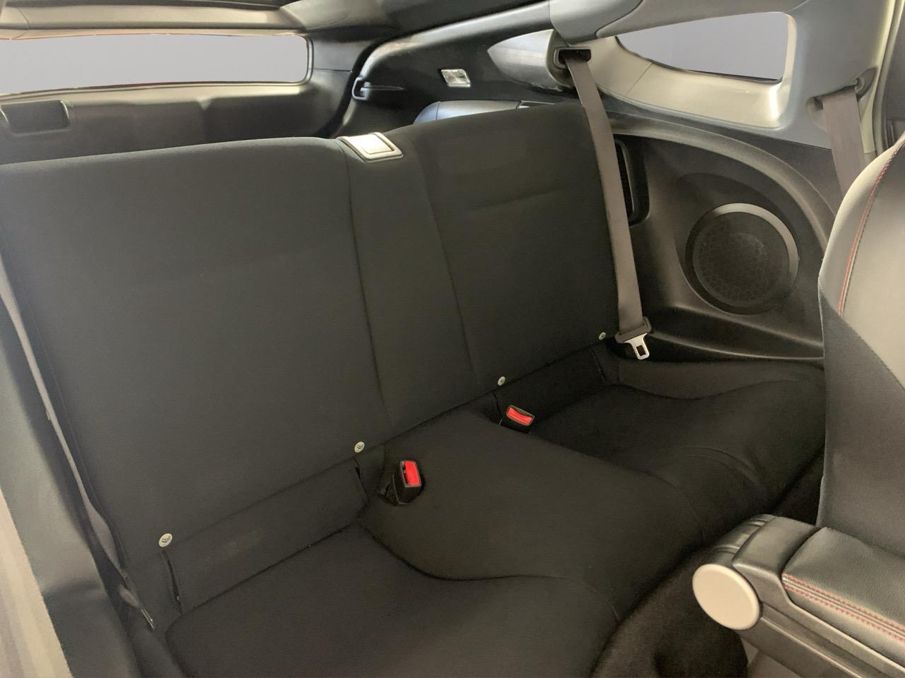 2013 Honda CR-Z Alpha Master Label Coupe PADDLE SHIFT + REVERSING CAMERA + CRUISE CONTROL