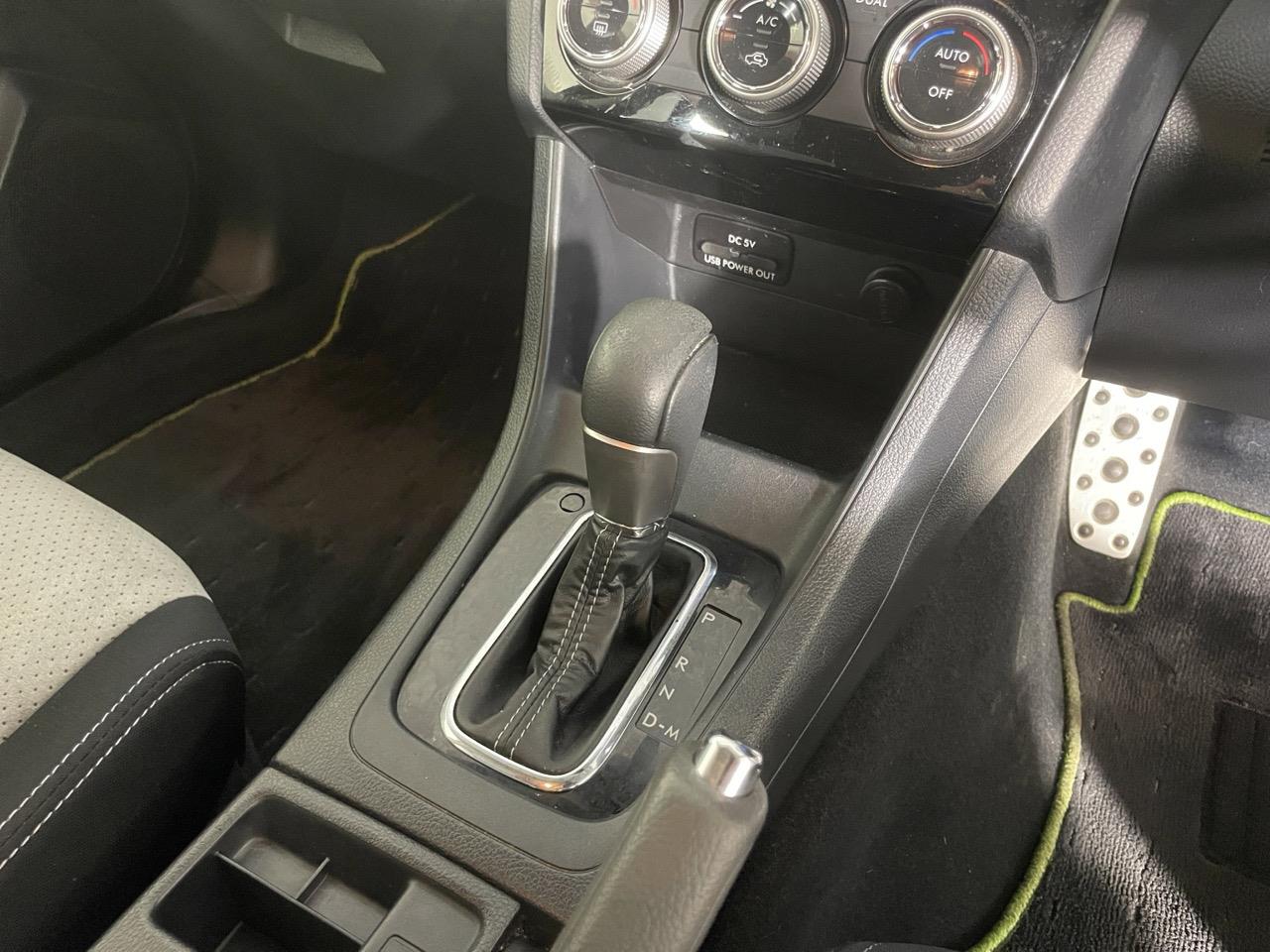 2015 Subaru XV Hybrid 2,0i-L Eyesight 4WD RV/SUV AWD + EYE SIGHT SYSTEM + PADDLE SHIFT