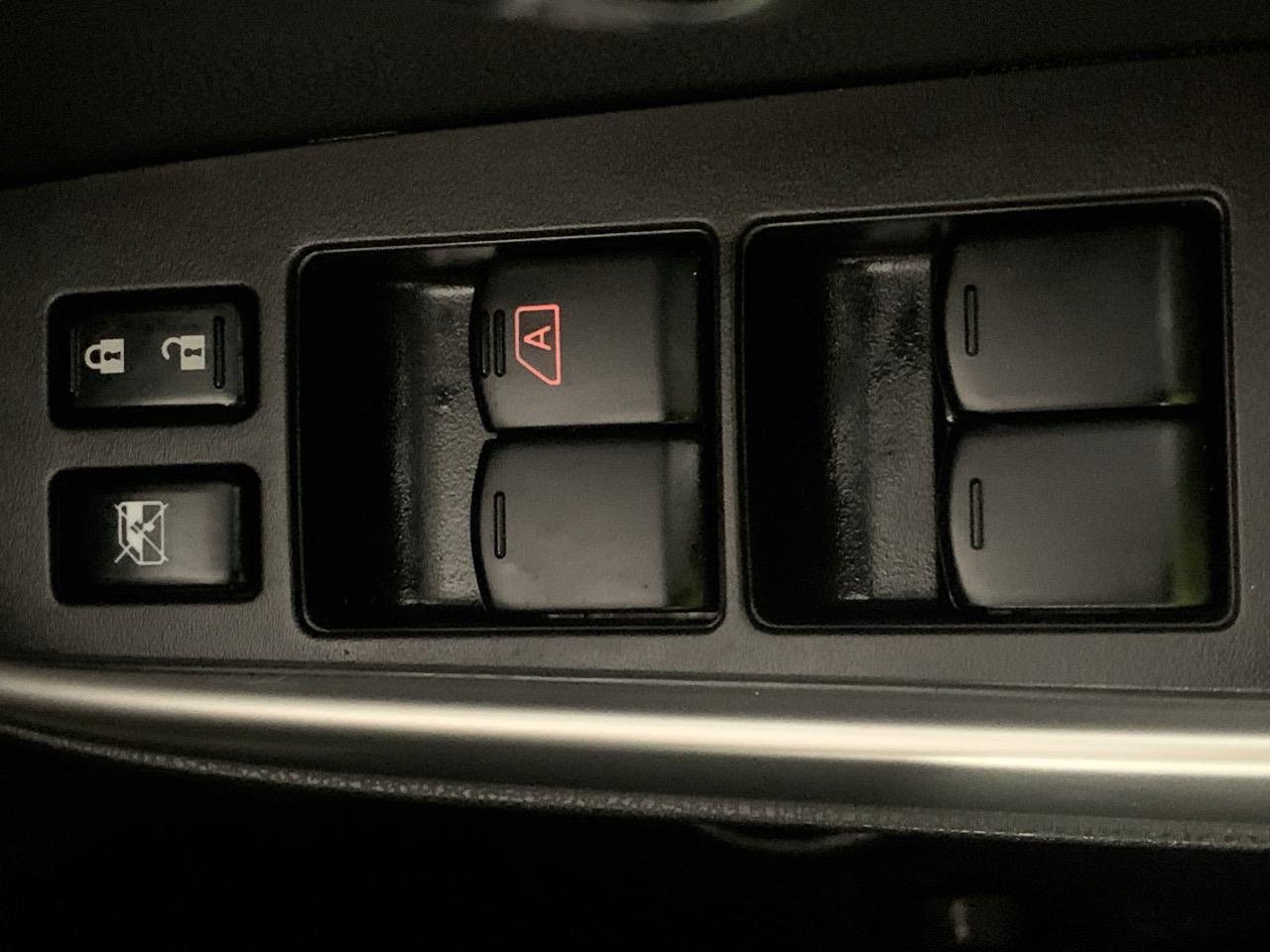 2015 Nissan Latio G Sedan LOW KMS + REVERSING CAMERA + PUSH BUTTON START