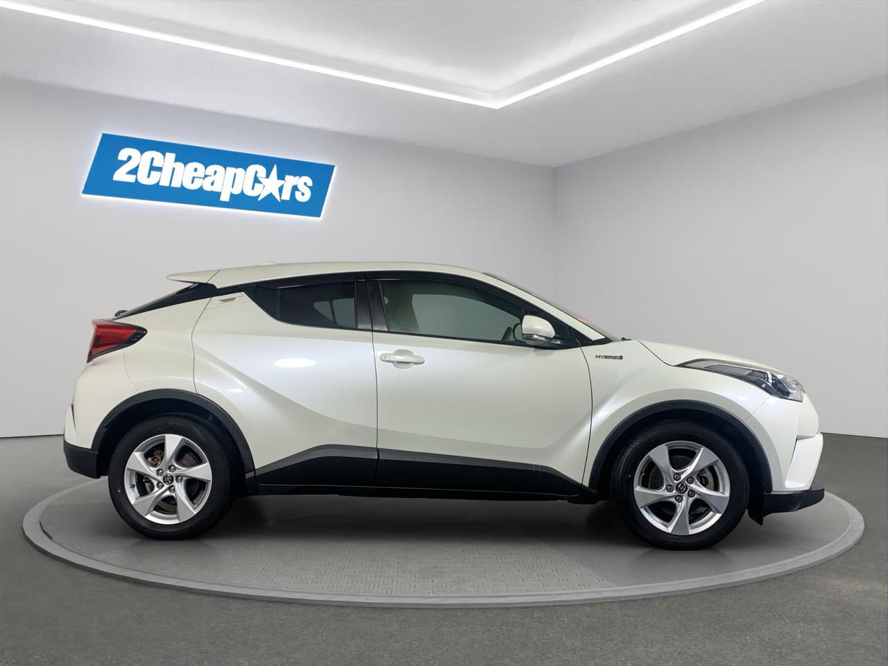 2017 Toyota C-HR Hybrid RV/SUV GREAT FUEL EFFICIENCY + PUSH SRART