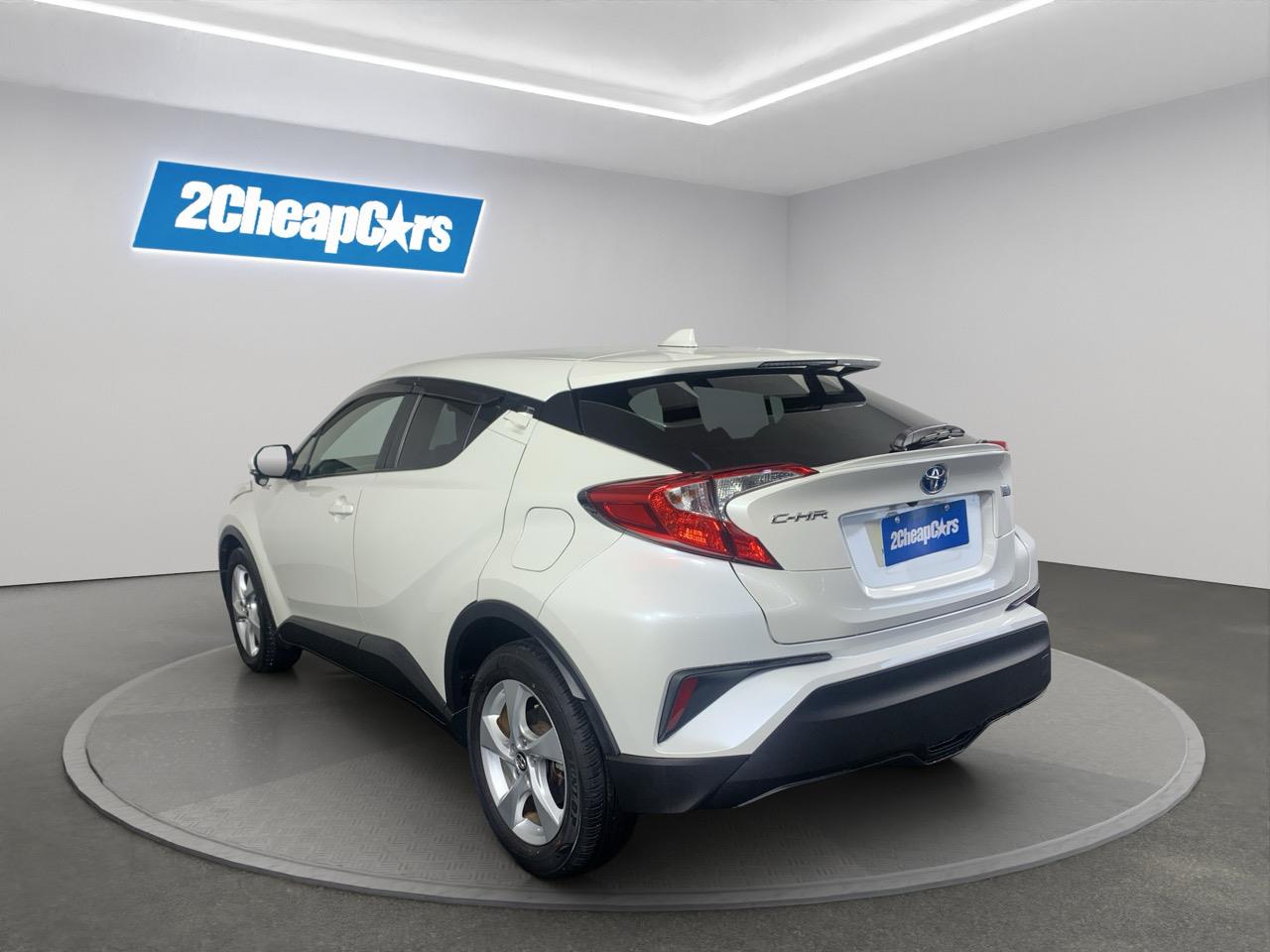 2017 Toyota C-HR Hybrid RV/SUV GREAT FUEL EFFICIENCY + PUSH SRART