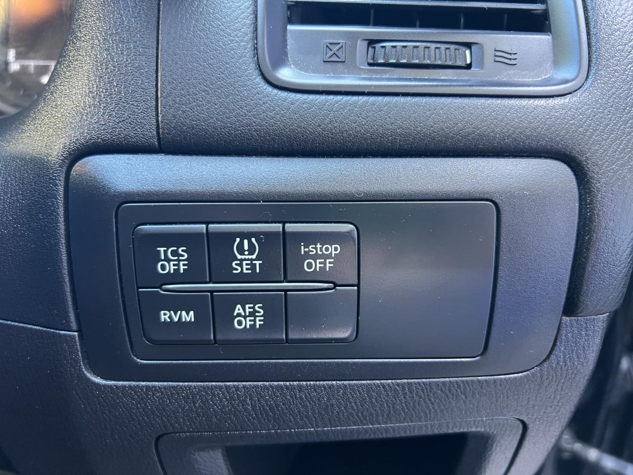 2014 Mazda CX-5 SKYACTIVE RV/SUV PUSH BUTTON START + CRUISE CONTROL + AUTO LIGHTS