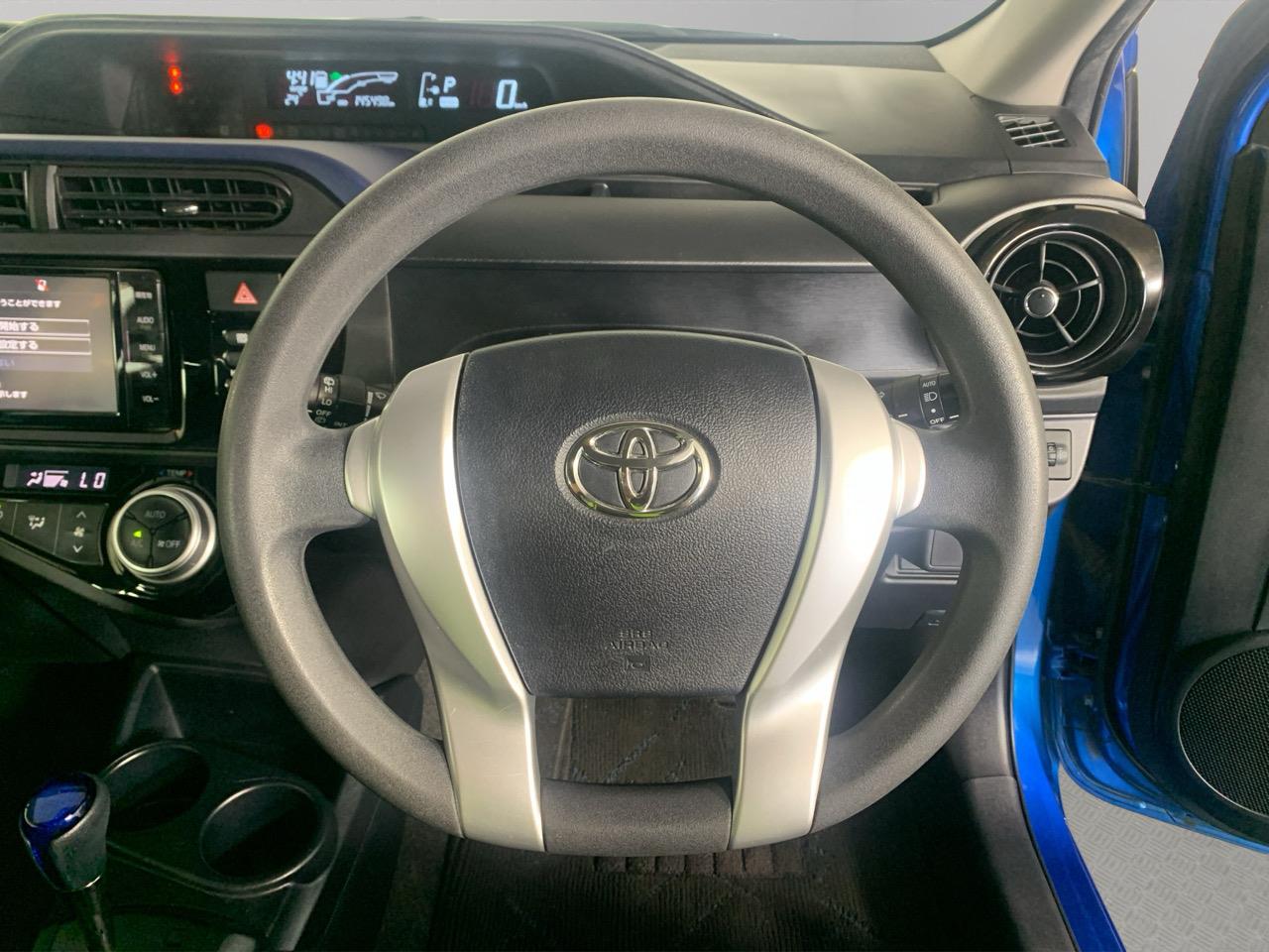 2015 Toyota Aqua Facelift Model G Hatchback REVESING CAMERA + PUSH SRART + AUTO LIGHTS