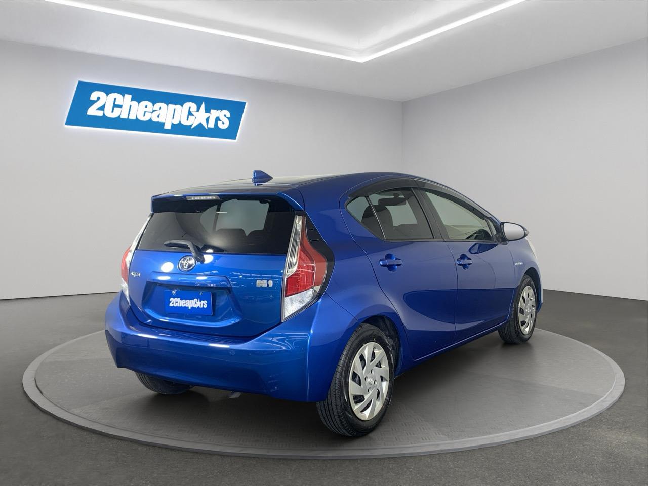 2015 Toyota Aqua Facelift Model G Hatchback REVESING CAMERA + PUSH SRART + AUTO LIGHTS