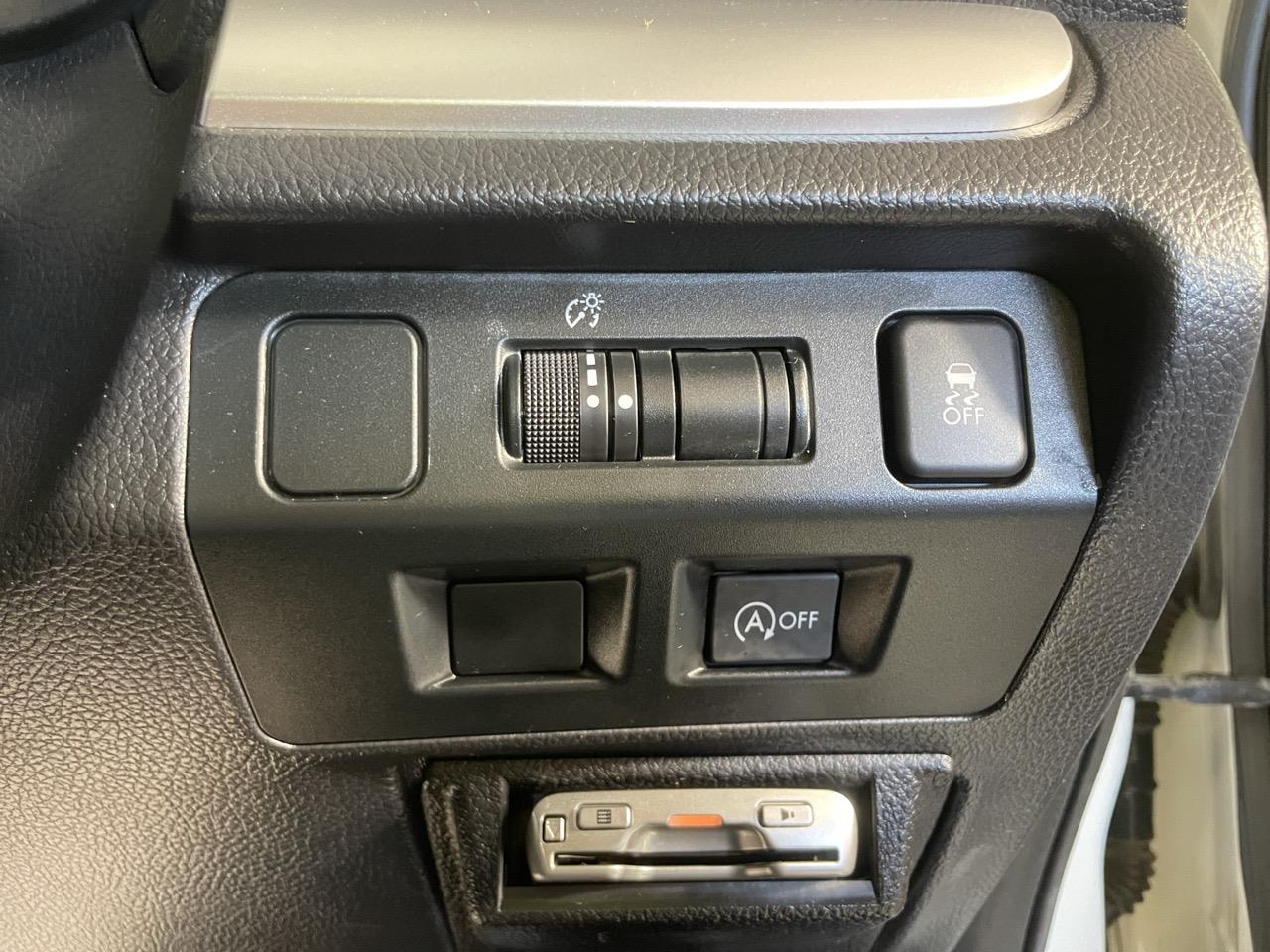 2015 Subaru Impreza SPORT 1.6I-L Hatchback REVERSING CAMERA + PADDLE SHIFT