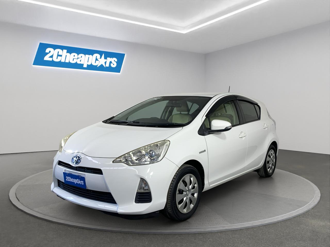 2014 Toyota Aqua S Hatchback