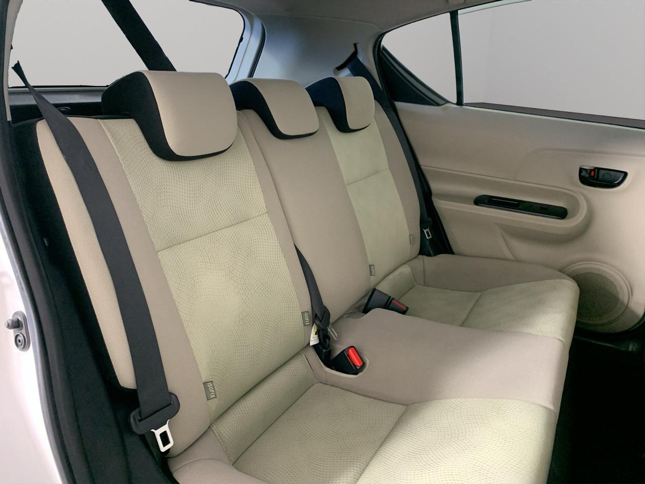 2014 Toyota Aqua S Hatchback GREAT FUEL EFFICIENCY