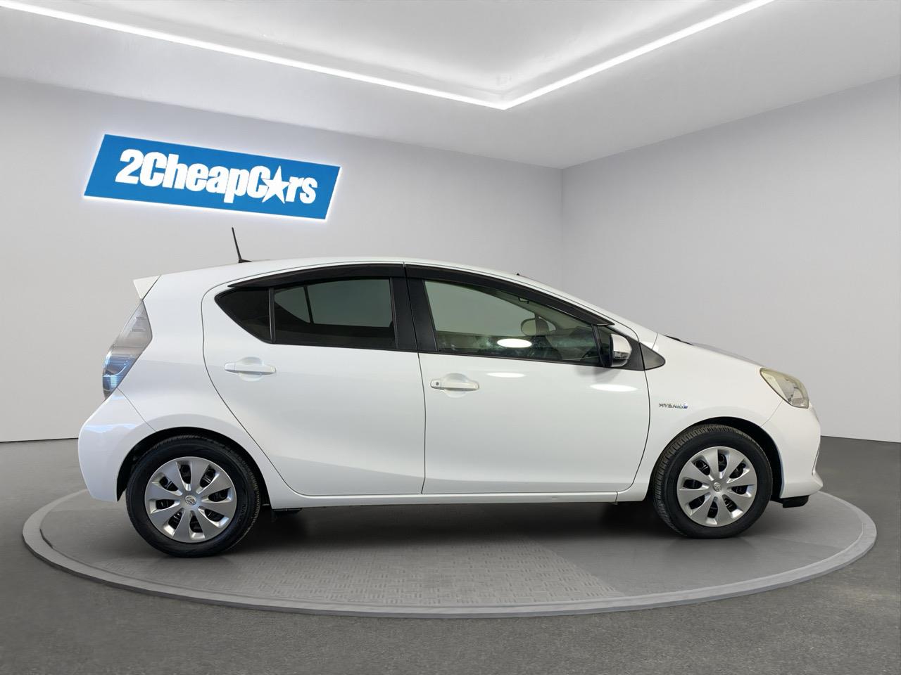 2014 Toyota Aqua S Hatchback GREAT FUEL EFFICIENCY