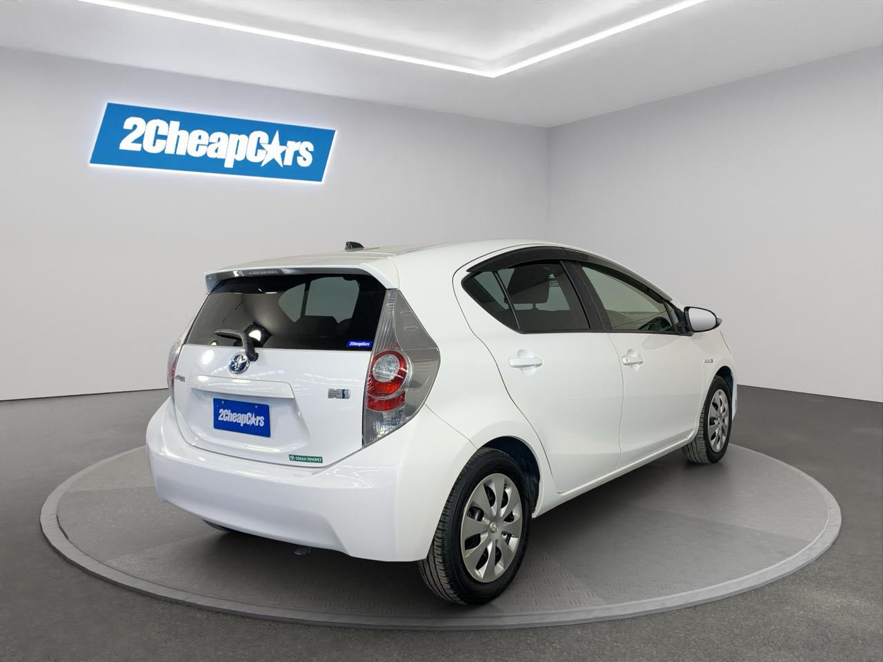 2014 Toyota Aqua S Hatchback GREAT FUEL EFFICIENCY