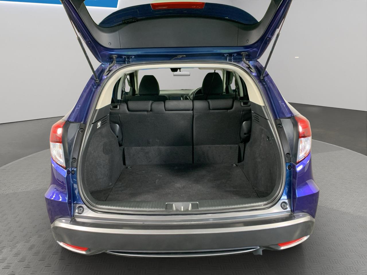 2015 Honda Vezel HYBRID X RV/SUV REVESING CAMEIA + CRUISE CONTROL + AUTO LIGHTS