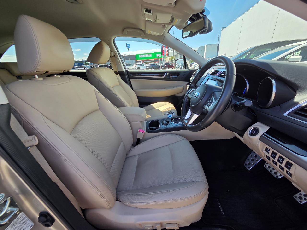 2016 Subaru OUTBACK AWD RV/SUV AWD + EYE SIGHT SYSTEM + REVERSING CAMERA