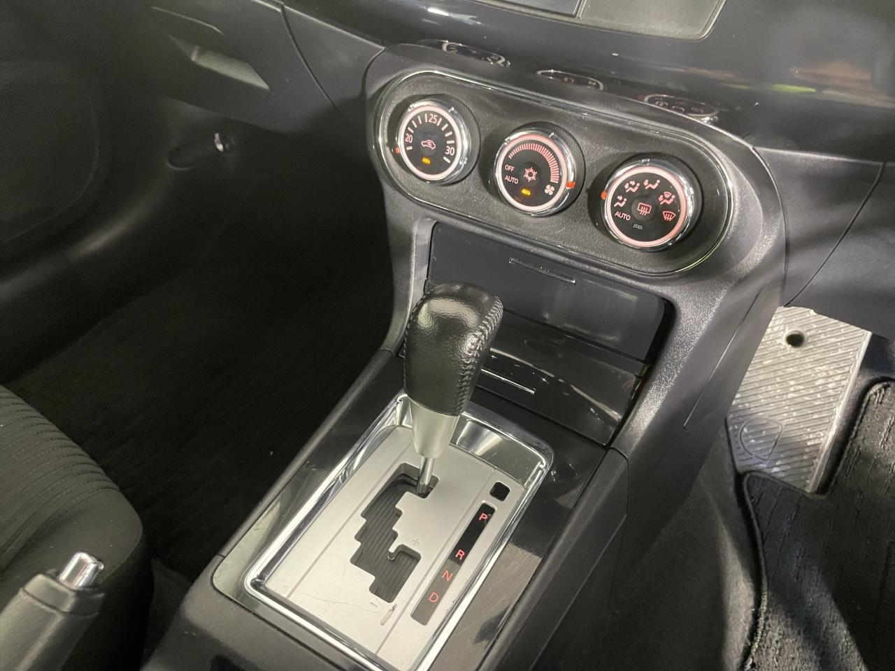 2013 Mitsubishi Galant Fortis Sport Hatchback SEE US FOR FINANCE! BUY NOW PAY IN 6 MONTHS!*