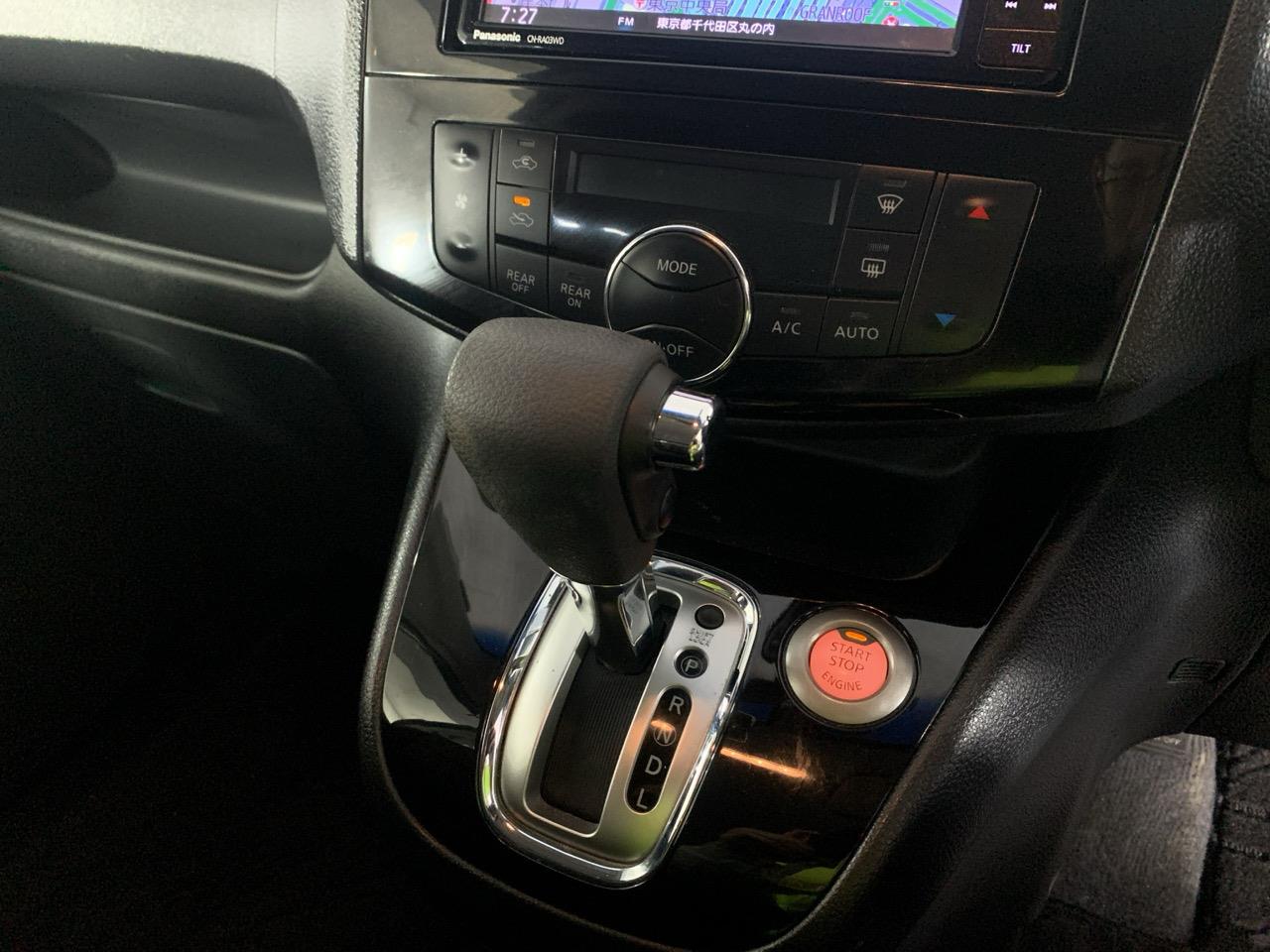 2014 Nissan Serena Hybrid Highway Star People Mover ELECTRIC SLIDING DOORS + CRUISE CONTROL