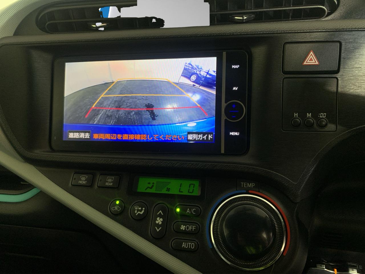 2012 Toyota Aqua S Hatchback LOW KMS + AUTO LIGHTS + REVERSING CAMERA