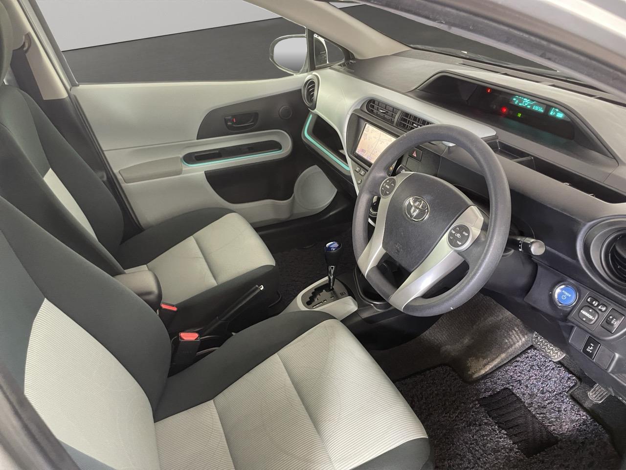 2012 Toyota Aqua S Hatchback REVERSING CAMERA + SMART KEY