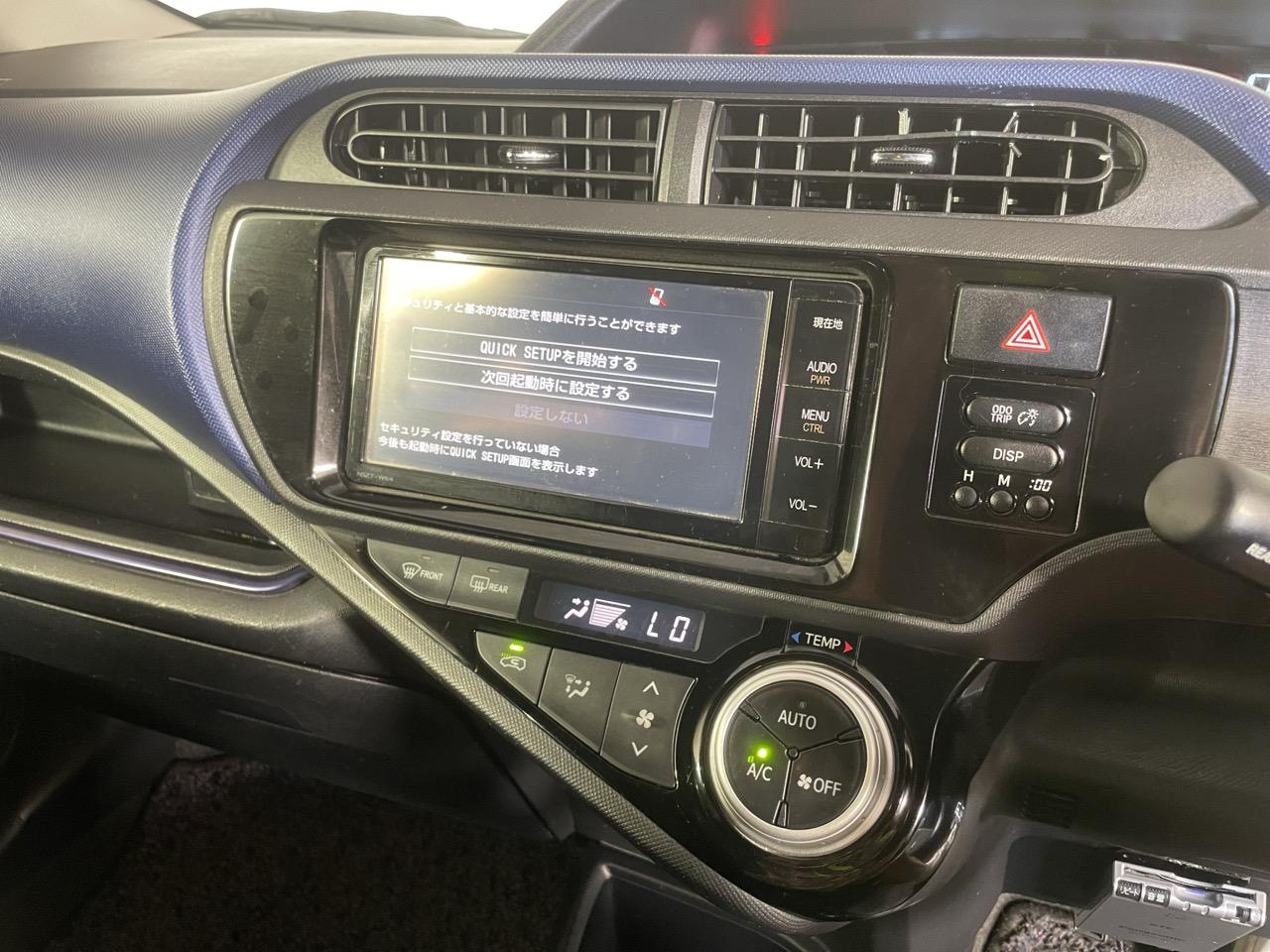 2015 Toyota Aqua Facelift Model S Hatchback AUTO LIGHTS + PUSH BUTTON START