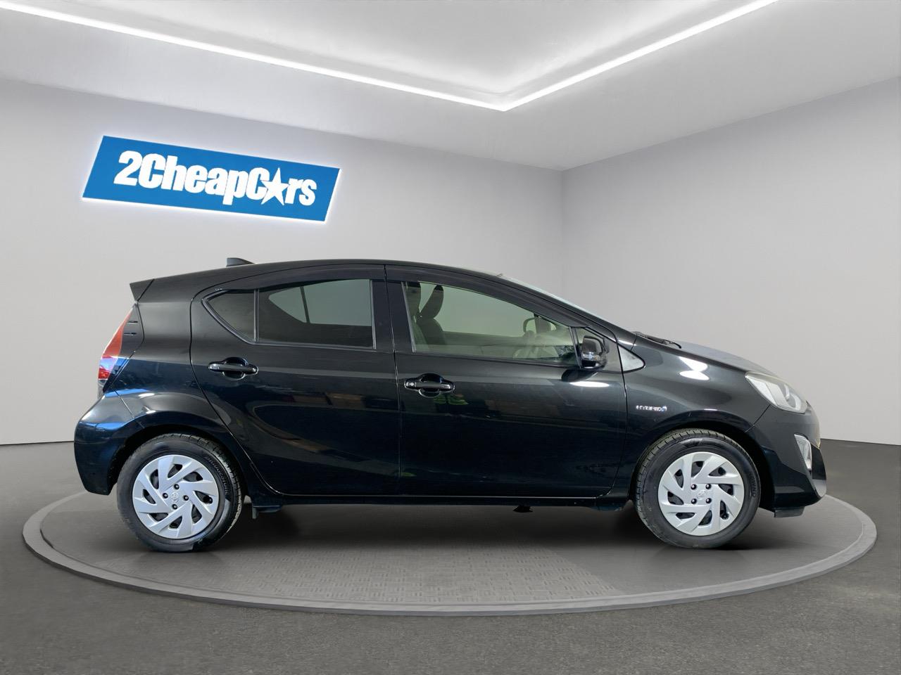 2017 Toyota Aqua Facelift Model S Hatchback REVERSING CAMERA + PUSH BUTTON START + AUTO LIGHTS