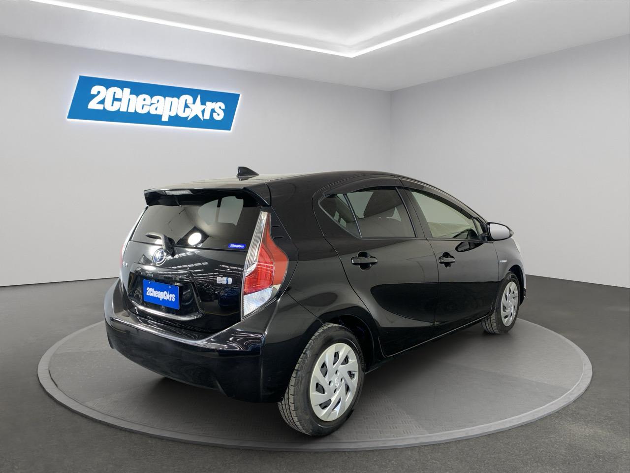 2017 Toyota Aqua Facelift Model S Hatchback REVERSING CAMERA + PUSH BUTTON START + AUTO LIGHTS