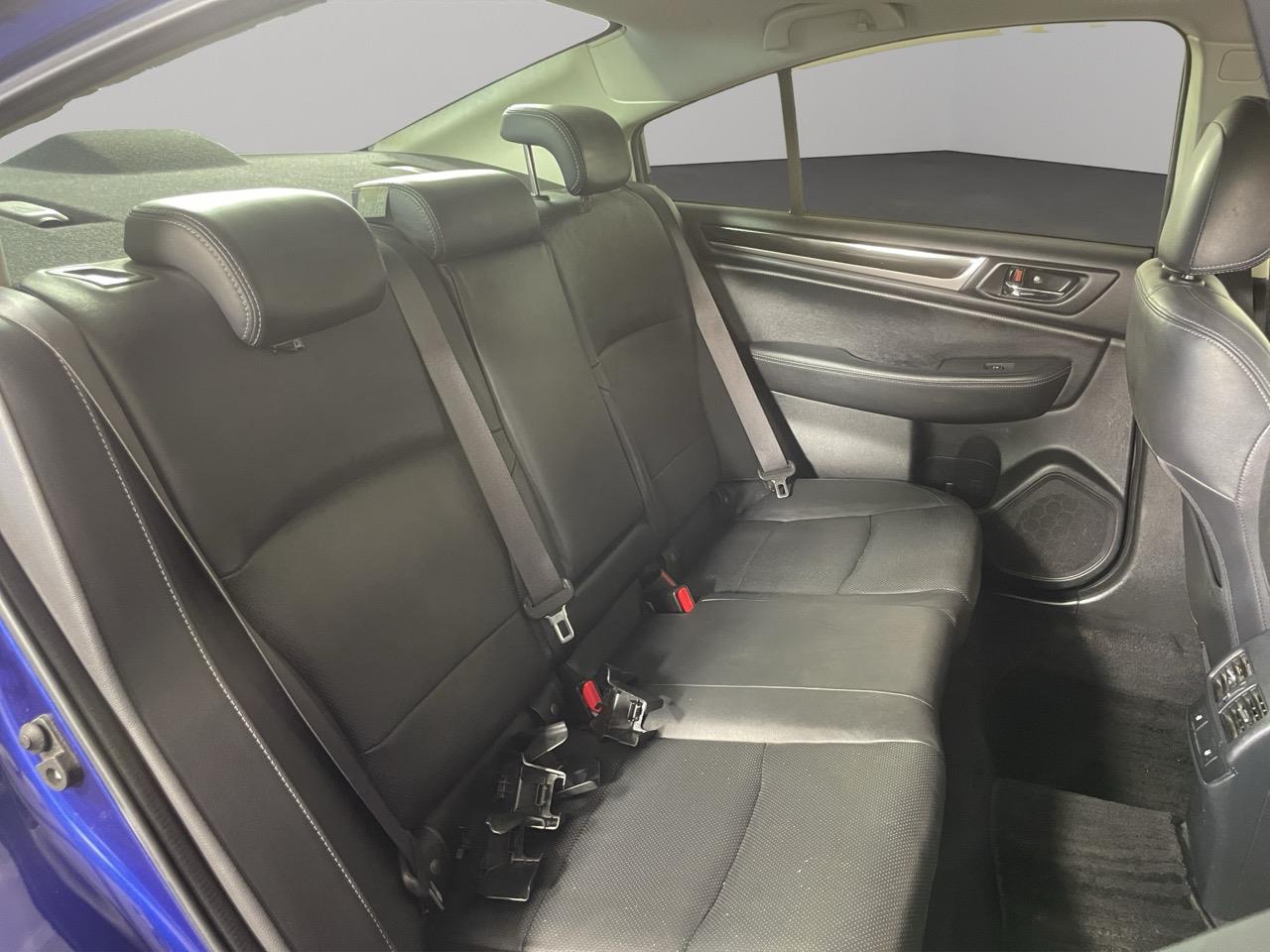 2015 Subaru Legacy B4 EYESIGHT AWD Sedan AWD + EYE SIGHT SYSTEM + SUNROOF